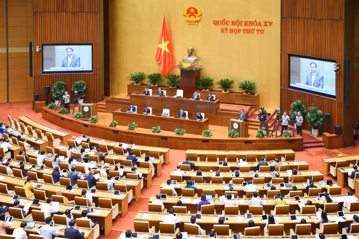 Tham gia phiên chất vấn và trả lời chất vấn tại Kỳ họp, có 345 lượt đại biểu Quốc hội đăng ký chất vấn