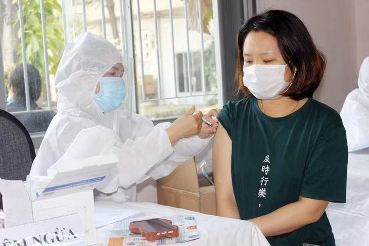 Đồng Nai tiêm vaccine ngừa Covid-19 cho người lao động