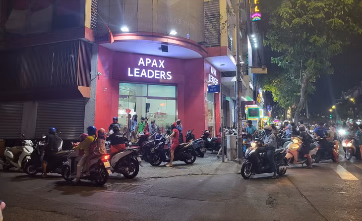 Chi nhánh Apax Leaders Phan Xích Long