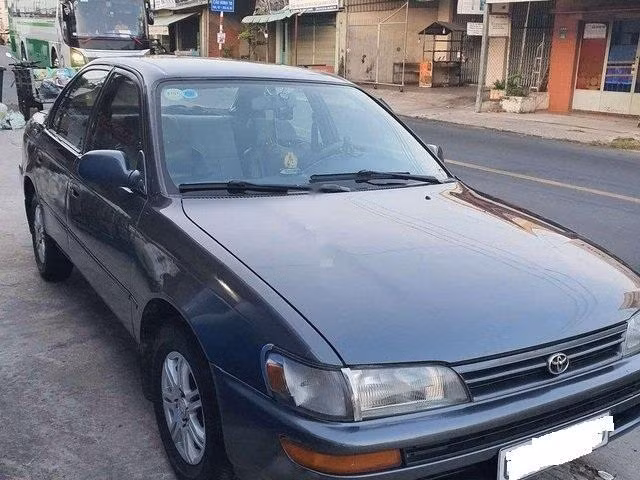 Toyota Corolla 1993 (Ảnh minh họa) Toyota Corolla 1993 (Ảnh minh họa)