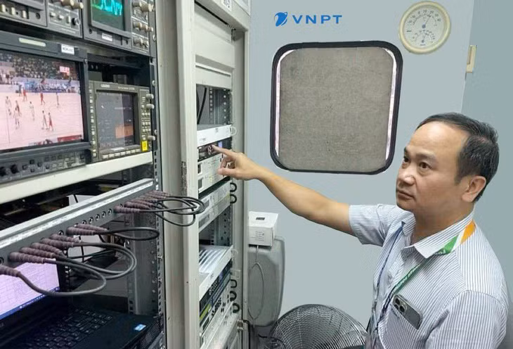 Anh Phan Hồng Thuấn, kỹ thuật viên xe phát hình, phát sóng lưu động VNPT phục vụ SEA Games 31