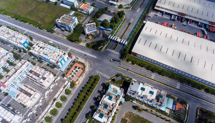 Kết thúc quý I/2023, tổng nợ vay ngắn và dài hạn của Becamex IDC khoảng 16.488 tỷ đồng, chiếm 34% tổng nguồn vốn