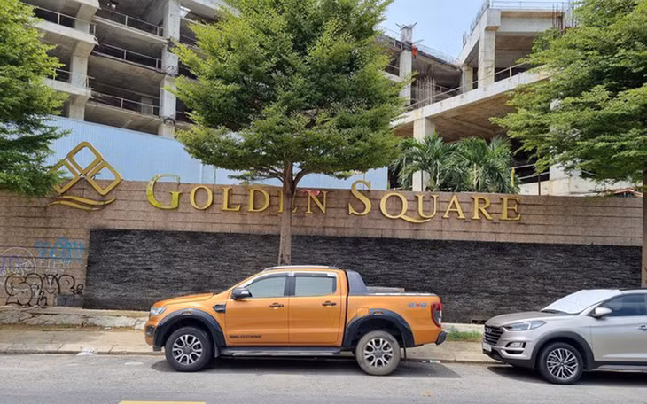 Dự án Golden Square khởi công từ năm 2008, hiện bị bỏ hoang