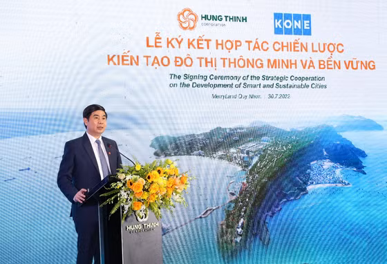 Ông Lâm Hải Giang – Phó Chủ tịch UBND Tỉnh Bình Định cũng có nhiều chia sẻ về khát vọng nâng tầm kinh tế - du lịch - xã hội tỉnh Bình Định trên cơ sở phát triển bền vững Ông Lâm Hải Giang – Phó Chủ tịch UBND Tỉnh Bình Định cũng có nhiều chia sẻ về khát vọng nâng tầm kinh tế - du lịch - xã hội tỉnh Bình Định trên cơ sở phát triển bền vững
