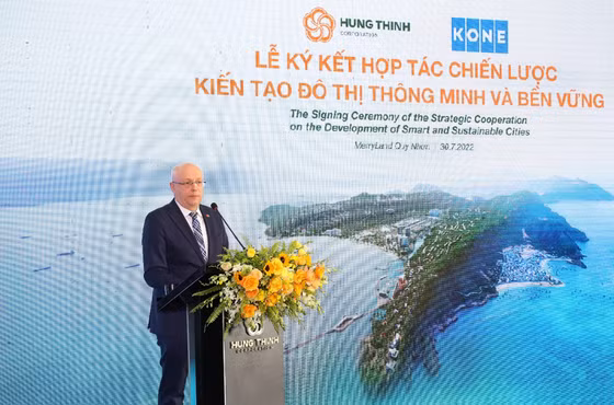 Ngài Keijo Norvanto - Đại sứ đặc mệnh toàn quyền nước Cộng hòa Phần Lan tại Việt Nam phát biểu tại sự kiện Ngài Keijo Norvanto - Đại sứ đặc mệnh toàn quyền nước Cộng hòa Phần Lan tại Việt Nam phát biểu tại sự kiện