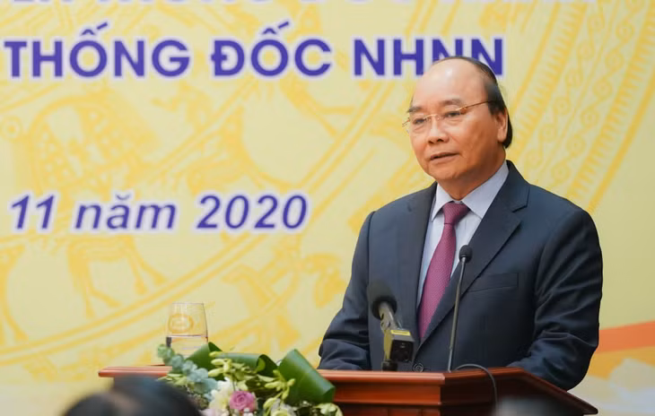 Thủ tướng Nguyễn Xuân Phúc giao 5 nhiệm vụ quan trọng cho Thống đốc và ngành ngân hàng - Ảnh: VGP