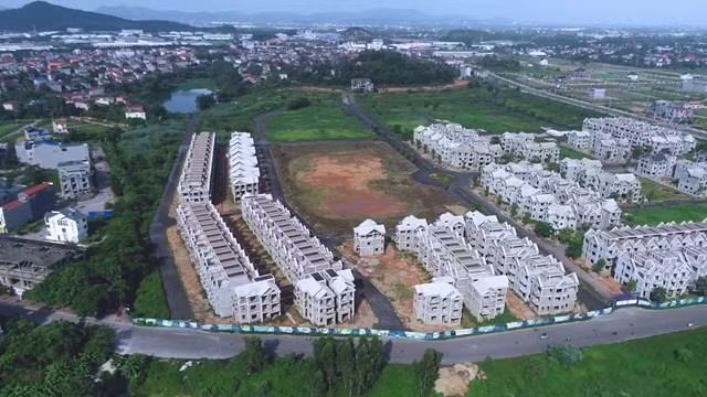 Khu biệt thự, nhà vườn Mậu Lâm - Đầm Vạc, TP Vĩnh Yên (Vĩnh Phúc) của Công ty CP Xây dựng và Phát triển Đô thị. Khu biệt thự, nhà vườn Mậu Lâm - Đầm Vạc, TP Vĩnh Yên (Vĩnh Phúc) của Công ty CP Xây dựng và Phát triển Đô thị.