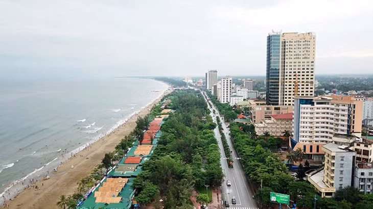 Thị xã Cửa Lò theo lộ trình sẽ sáp nhập vào Thành phố Vinh