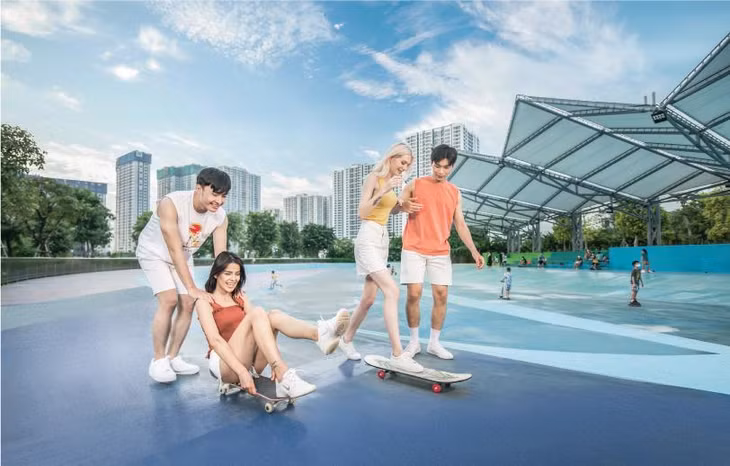 Cư dân Vinhomes Smart City có cơ hội thể dục, thể thao mọi lúc, mọi nơi để nạp năng lượng tích cực, khỏe mạnh mỗi ngày với hệ thống tiện ích tiêu chuẩn resort