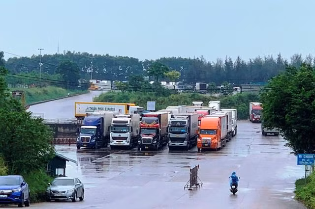 TP. Móng Cái đảm bảo hoạt động thông quan ngay trong dịp nghỉ Tết Nguyên đán Nhâm Dần 2022