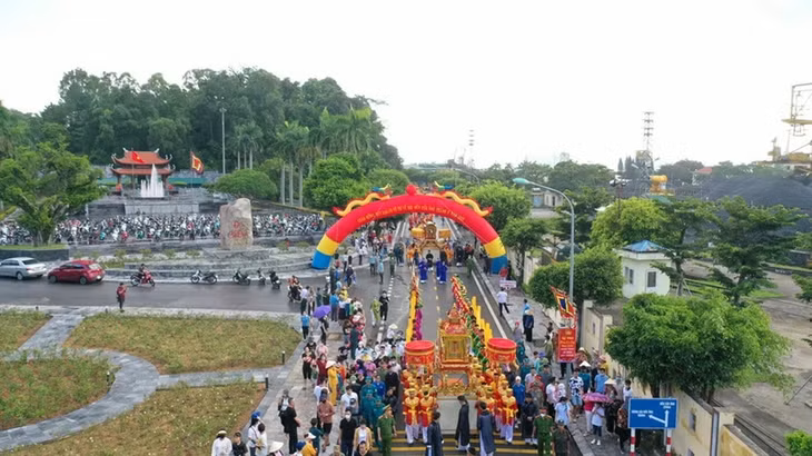 Nghi lễ khai hội đền Cửa Ông thành phố Cẩm Phả năm 2024