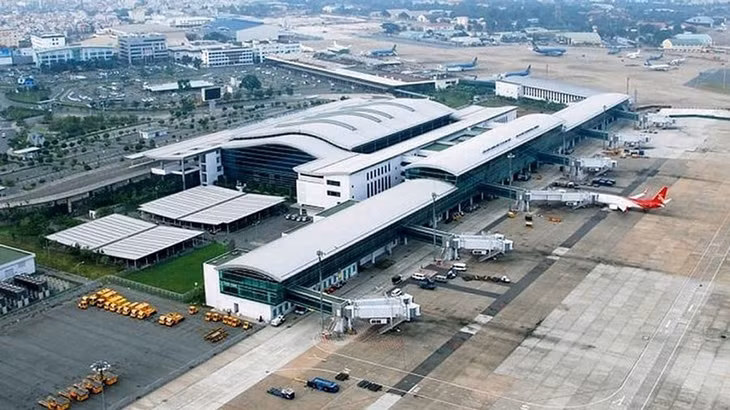 Máy bay các hãng tại sân bay Tân Sơn Nhất
