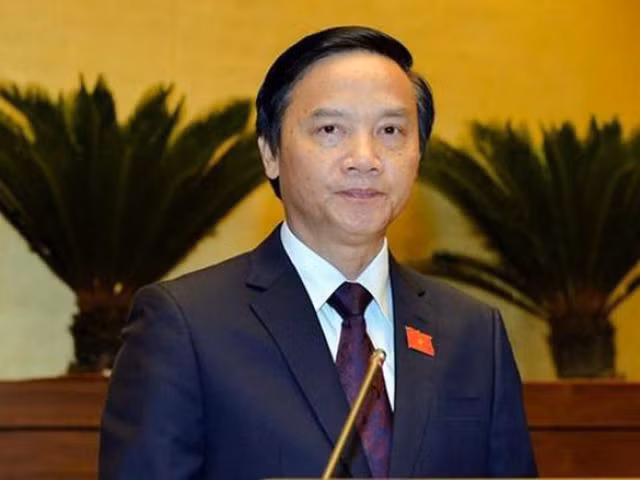 Ông Nguyễn Khắc Định, Uỷ viên Trung ương Đảng, Bí thư Tỉnh ủy Khánh Hòa