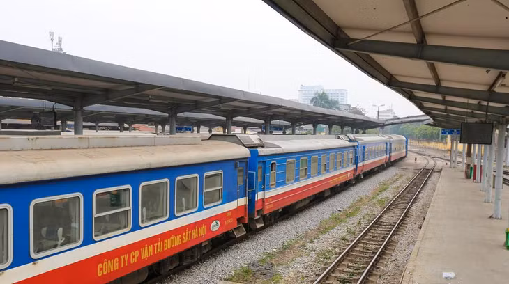 Tạm ngừng chạy đôi tàu SP3/SP4 từ Hà Nội-Lào Cai và ngược lại do ảnh hưởng của dịch COVID-19