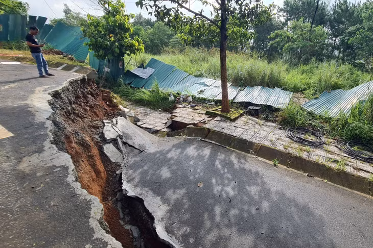 Công ty CP BOT và BT Đức Long Đắk Nông phát hiện dòng chảy ngầm dưới vết nứt làm gãy đôi Quốc lộ 14