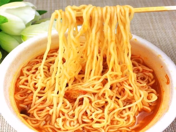 Vụ Khoa học và Công nghệ (Bộ Công Thương) đã xác minh về hàng loạt mỳ ăn liền Việt Nam xuất sang EU bị phát hiện chứa chất cấm