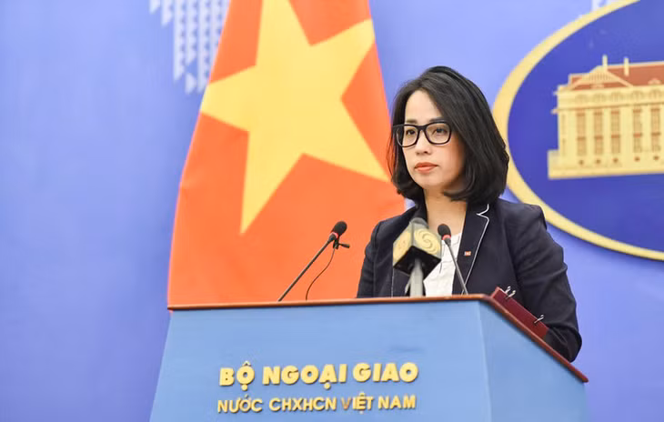 Người phát ngôn Bộ Ngoại giao Phạm Thu Hằng trả lời câu hỏi của phóng viên trong nước và quốc tế