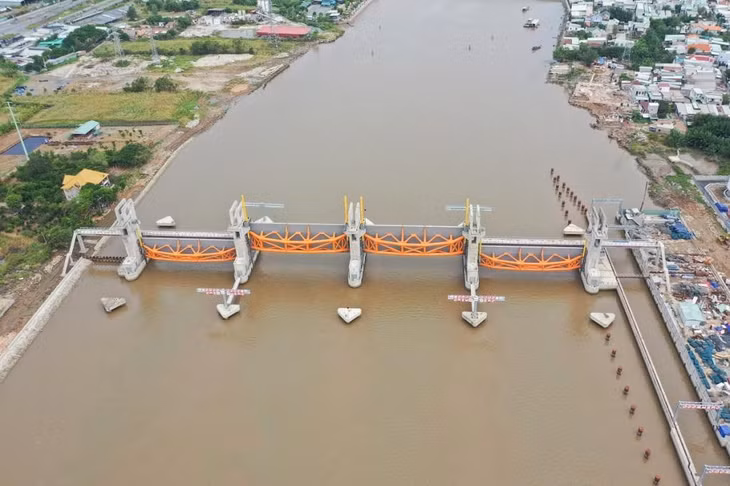 Cống ngăn triều Mương Chuối, huyện Nhà Bè thuộc dự án chống ngập 10.000 tỷ đồng