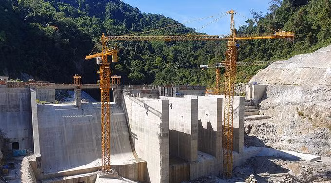 Một thuỷ điện được xây dựng trên sông Đắk Mi, huyện Phước Sơn, Quảng Nam Một thuỷ điện được xây dựng trên sông Đắk Mi, huyện Phước Sơn, Quảng Nam