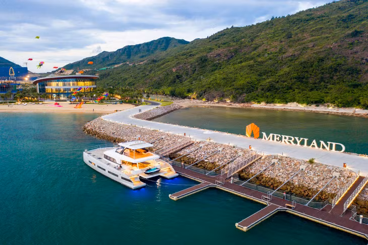 Bến du thuyền – nơi sẵn sàng cho những hải trình đặc biệt dành cho du khách và chủ nhân Bizhouse Bến du thuyền – nơi sẵn sàng cho những hải trình đặc biệt dành cho du khách và chủ nhân Bizhouse
