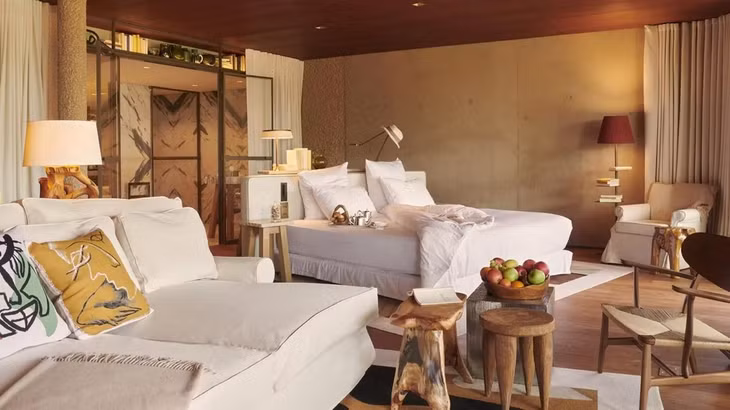 Không gian tinh tế được thiết kế bởi Philippe Starck tại Lily of the Valley