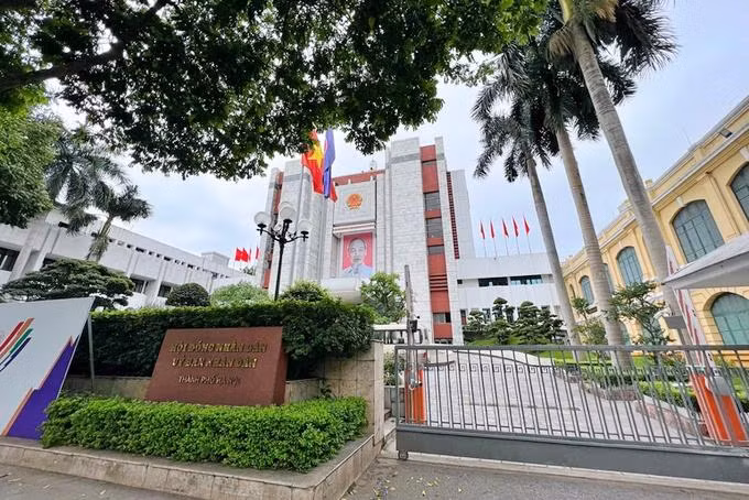 Hà Nội dự kiến chi 90 tỷ đồng đào tạo cán bộ ở nước ngoài trong giai đoạn 2022-2025 Hà Nội dự kiến chi 90 tỷ đồng đào tạo cán bộ ở nước ngoài trong giai đoạn 2022-2025