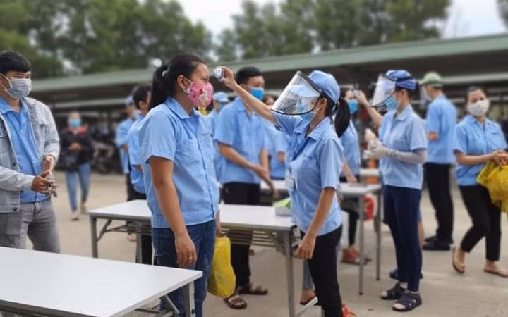 Chính phủ đồng ý thêm gói hỗ trợ doanh nghiệp, người dân chịu tác động của Covid-19