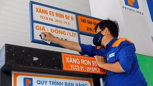 Giá xăng ngày 27/4 có thể tăng