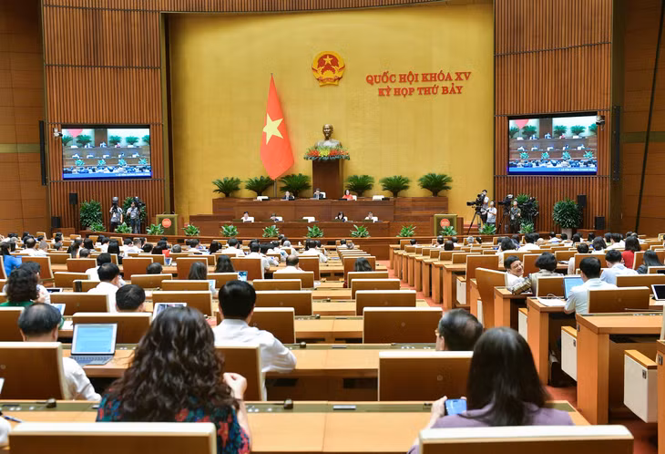 Toàn cảnh Phiên họp