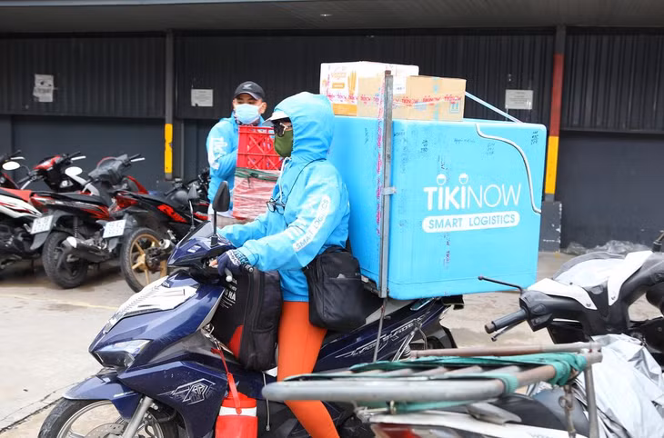 Tiki xin giao sách miễn phí để kịp mùa tựu trường