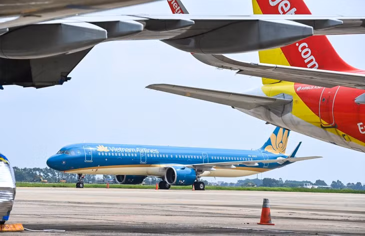 Hà Nội yêu cầu khách bay về từ TP.HCM cách ly tập trung có trả phí trong 7 ngày