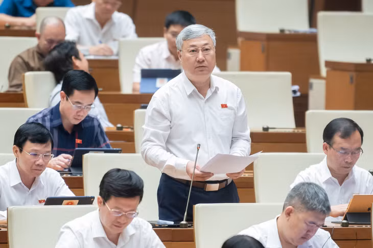 Đại biểu Trần Văn Lâm - đoàn đại biểu Quốc hội tỉnh Bắc Giang: Công tác quản trị ngân sách và thực thi chính sách tài khóa đóng vai trò quan trọng