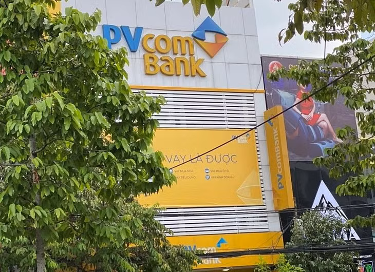 Khởi tố vụ án lừa đảo chiếm đoạt tài sản tại PV Combank Đồng Nai. Ảnh minh họa Khởi tố vụ án lừa đảo chiếm đoạt tài sản tại PV Combank Đồng Nai. Ảnh minh họa