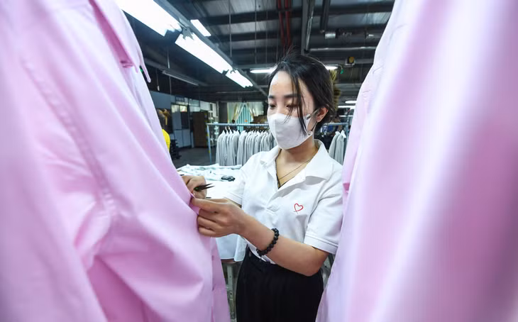 Giờ vào ca của lao động tại một công ty may ở Hải Phòng