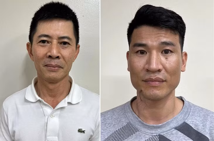 Bị can Nguyễn Duy Hưng (áo trắng) và bị can Trần Anh Quang tại cơ quan điều tra