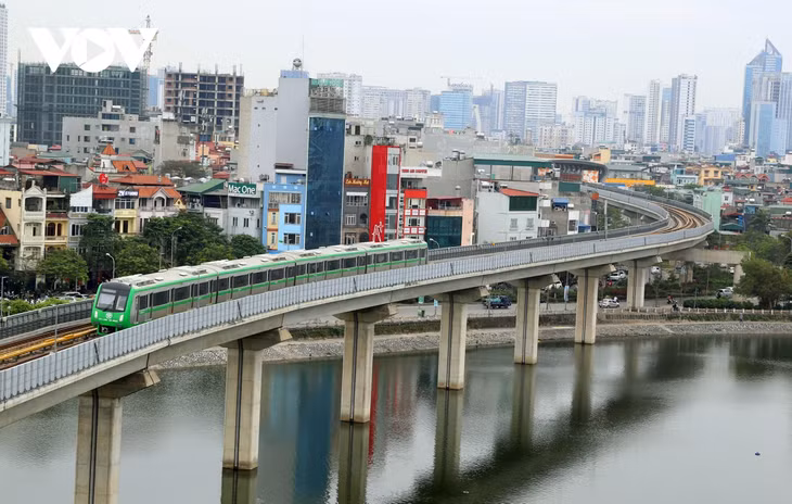 Từ sáng 12/12 vận hành thử 13 đoàn tàu của Dự án đường sắt Cát Linh - Hà Đông trong 20 ngày