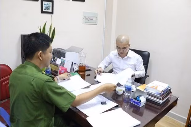Cơ quan điều tra làm việc với Nguyễn Thái Luyện tháng 9/2019 Cơ quan điều tra làm việc với Nguyễn Thái Luyện tháng 9/2019