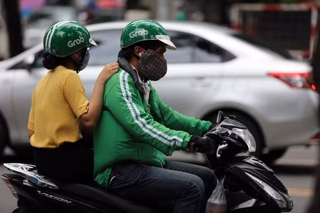 Grab thu thêm phí lễ giỗ Tổ Hùng Vương và 30/4 – 1/5