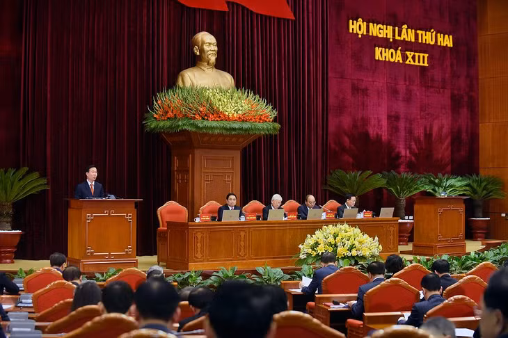 Ủy viên Bộ Chính trị, Thường trực Ban Bí thư Võ Văn Thưởng báo cáo nội dung chương trình làm việc Hội nghị Trung ương 2, khóa XIII.