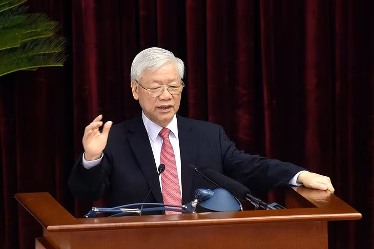 Tổng Bí thư, Chủ tịch nước Nguyễn Phú Trọng nhấn mạnh: “Thời gian Hội nghị lần này dự kiến không nhiều, công việc rất khẩn trương. Tôi đề nghị các đồng chí Trung ương phát huy cao độ tinh thần trách nhiệm, tập trung trí tuệ, đóng góp ý kiến để Hội nghị thành công tốt đẹp”.
