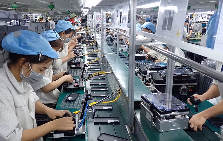 Nỗ lực giảm mặt bằng lãi suất để hỗ trợ doanh nghiệp và người dân