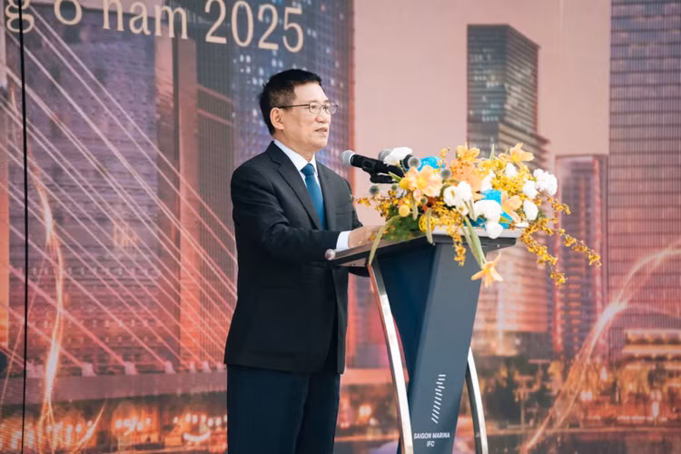 Phó Thủ tướng Hồ Đức Phớc phát biểu tại buổi lễ khánh thành tòa nhà TTTCQT tại TP.HCM