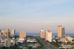 Đến cuối tháng 7 và tháng 8/2025 vừa qua, đợt “sốt nhẹ” nhưng tiếp tục đẩy giá đất ven biển Đà Nẵng tăng thêm khoảng 20% đến 100% (từ 100-350 triệu đồng/m2)