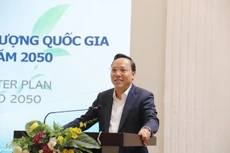 Thứ trưởng Bộ Công Thương Nguyễn Hoàng Long phát biểu tại Hội thảo