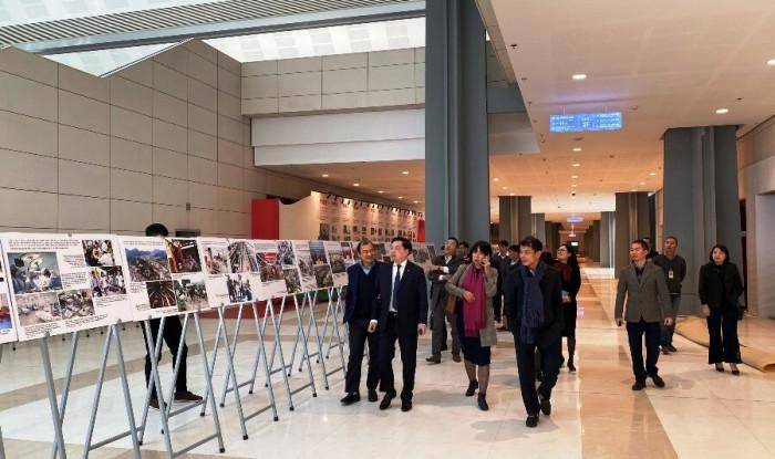 Có hơn 500 phóng viên, kỹ thuật viên trong nước và quốc tế đăng ký tác nghiệp tại Trung tâm Báo chí Đại hội