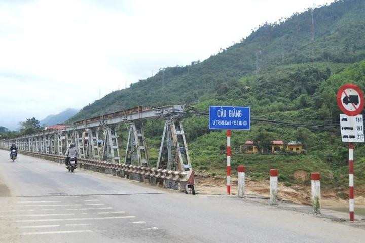 11 tháng năm 2022, ngành GTVT đã triển khai 760 công trình sửa chữa định kỳ công trình đường bộ - ảnh minh họa internet