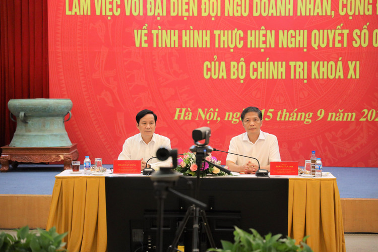 Ban Chỉ đạo Trung ương làm việc với đại diện đội ngũ doanh nhân, cộng đồng doanh nghiệp về tình hình thực hiện Nghị quyết số 09-NQ/TW của Bộ Chính trị (khóa XI) chiều ngày 15/9