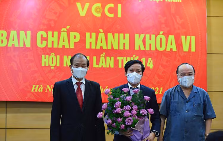 Ông Phạm Tấn Công được bầu làm Chủ tịch VCCI 
