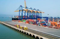 11 tháng, cán cân thương mại hàng hóa xuất siêu 20,53 tỷ USD