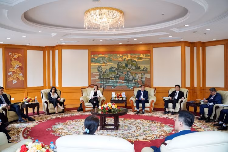 VNX và FTSE Russell rà soát tiến độ hợp tác phát triển chỉ số, thúc đẩy lộ trình nâng hạng thị trường